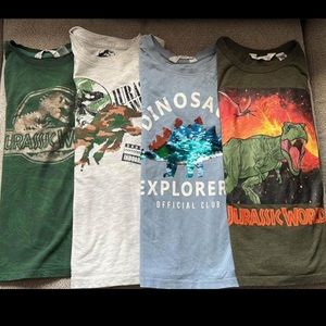 Bundle of dinosaurs T-shirt’s